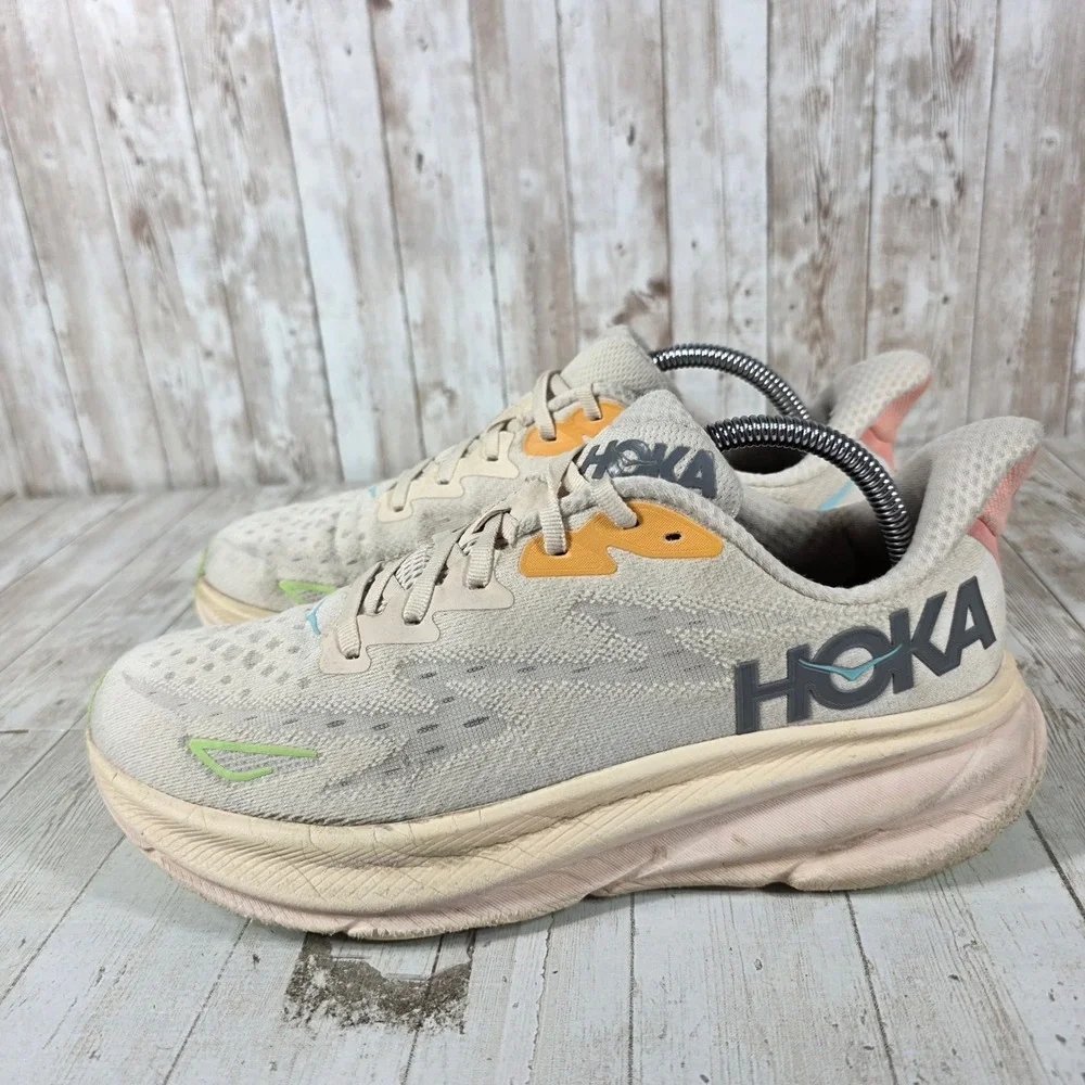 Hoka Clifton 9 Women 10B Eggnog Oat Milk Running Shoes 1127896‎ VLS Neutral